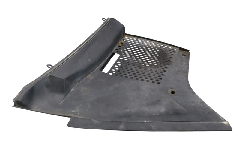 Load image into Gallery viewer, 97-04 Porsche Boxster 986 Front Right Side Windshield Cowl Trim 99657256201 Oem