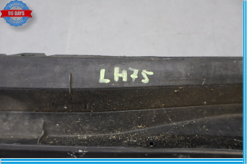 Load image into Gallery viewer, 07-12 Lexus XF40 LS460 Front Left Driver Side Fender Upper Molding Trim Oem