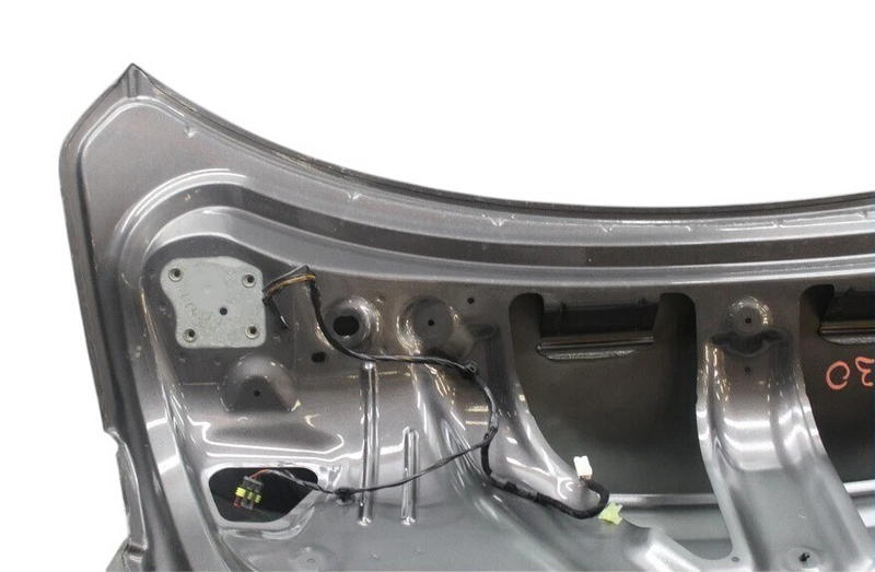 Load image into Gallery viewer, 14-20 Maserati Ghibli M157 Trunk Lid Shell Cover Panel Assembly Black OEM