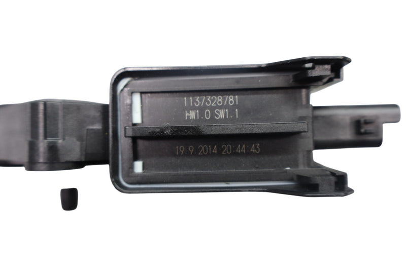 Load image into Gallery viewer, 15-20 Hyundai Genesis Front Right Side Door Power Window Motor 82460B1000 Oem
