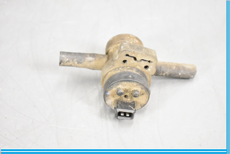 Load image into Gallery viewer, 94-02 Mercedes SL320 SL500 Vapor Canister Purge Valve Unit Oem