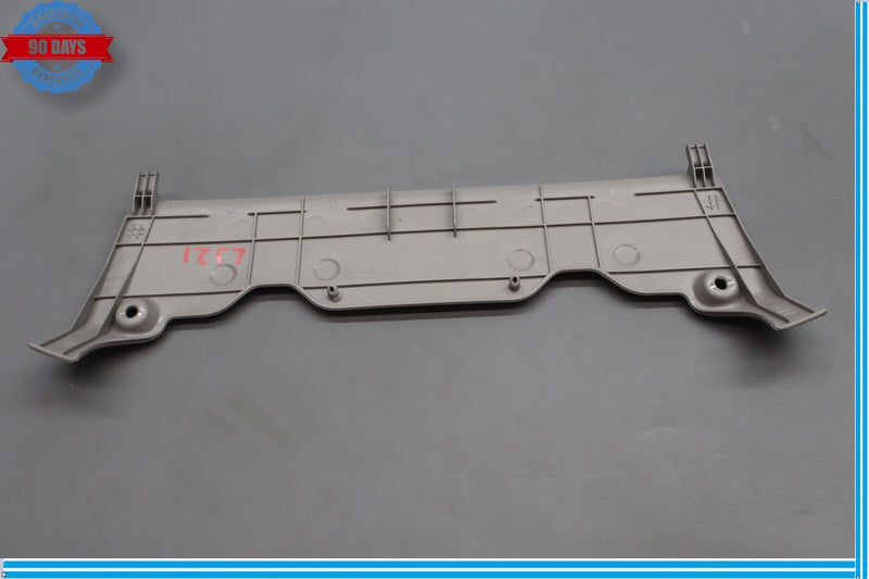 Load image into Gallery viewer, 15-20 Hyundai Genesis G80 Front Left Driver Side Seat Cover Trim Panel Oem