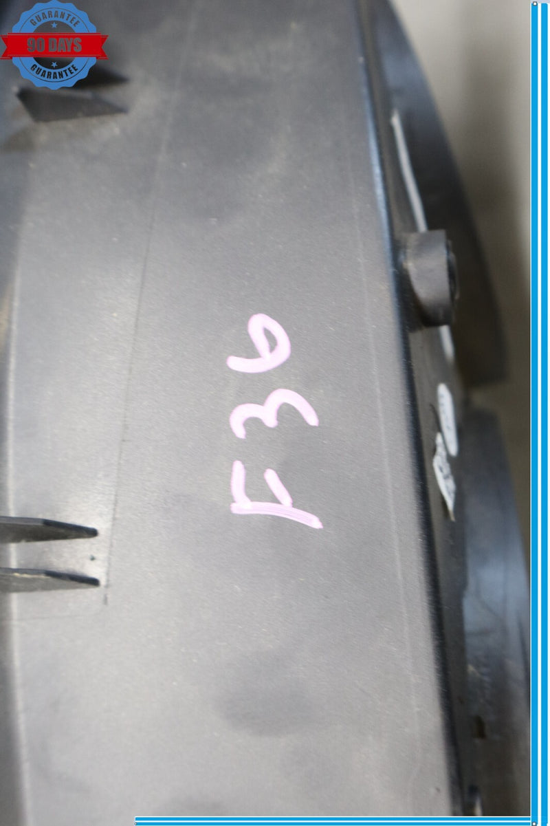 Load image into Gallery viewer, 12-18 Mercedes CLS550 CLS400 Instrument Cluster Speedometer Bezel Trim Oem