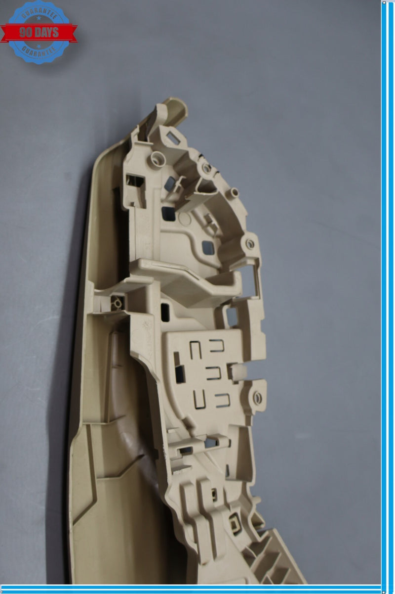 Load image into Gallery viewer, 06-19 Mercedes X166 GL450 ML350 Front Right Seat Outer Trim Cover W/ Bracket Oem