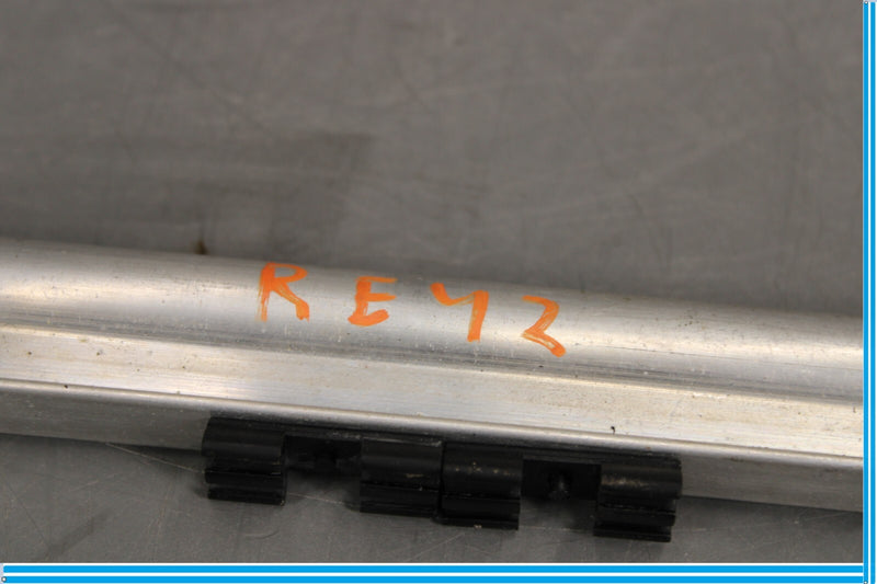 Load image into Gallery viewer, 04-10 BMW 645Ci 650i Right Side Convertible Top Rear Deck Hydraulic Cylinder Oem