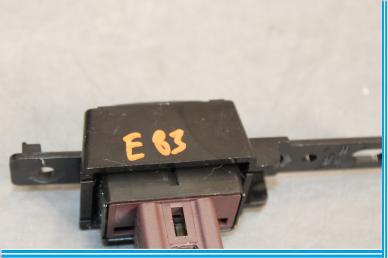 Load image into Gallery viewer, 11-17 Infiniti QX56 QX80 Left Side 2nd Row Center Console Seat Heat Switch Oem