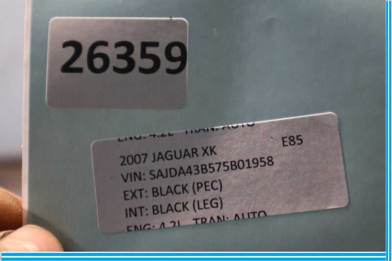 Load image into Gallery viewer, 07-15 Jaguar XK XKR X150 Right Passenger Side Skirt Rocker Molding Oem