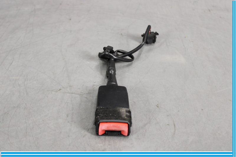 Load image into Gallery viewer, 11-18 Audi A8 Quattro Front Right Passenger Side Seat Belt Buckle Receiver Oem