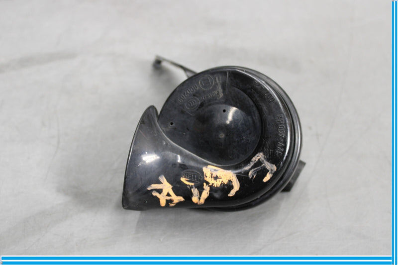 Load image into Gallery viewer, 09-15 BMW 750I 750LI F01 Front Right Passenger High Tone Pitch Horn Signal Oem