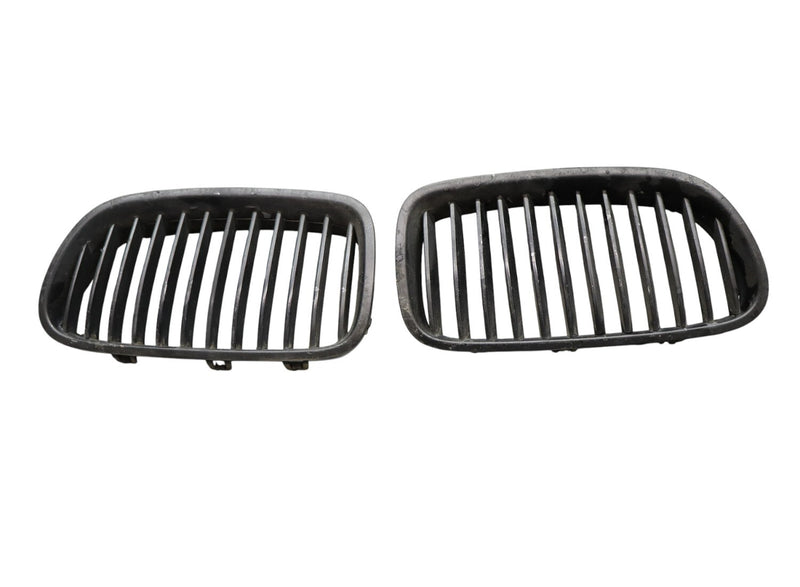 Load image into Gallery viewer, 11-13 BMW 528i 535i 550i xDrive Front Left And Right Side Bumper Grill Oem