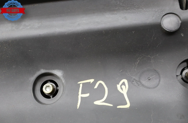 Load image into Gallery viewer, 05-07 Maserati Quattroporte Engine Motor Air Intake Manifold 212925 Oem