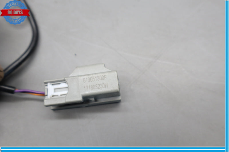 Load image into Gallery viewer, 13-17 Land Rover Range Rover Sport Front Right Side Seat Belt Buckle Oem