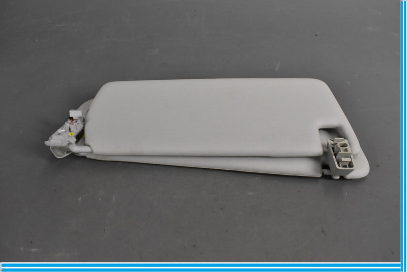 Load image into Gallery viewer, 11-17 Volkswagen VW Touareg Front Right Passenger Side Sun Visor W/Mirror Oem