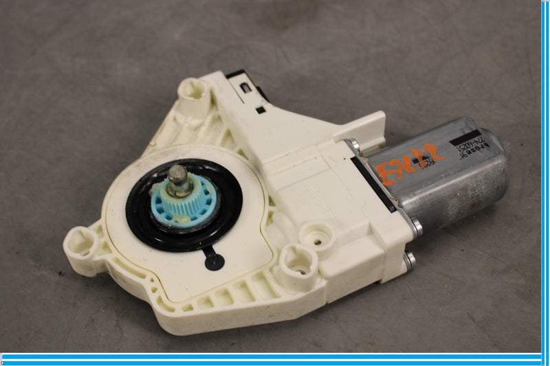Load image into Gallery viewer, 10-13 Land Rover Range Rover Sport Rear Right Door Window Regulator Motor Oem