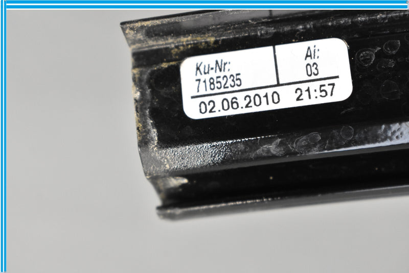 Load image into Gallery viewer, 09-15 BMW 750i 750Li Rear Left Driver Lh Side Door Window Guide Trim Cover Oem