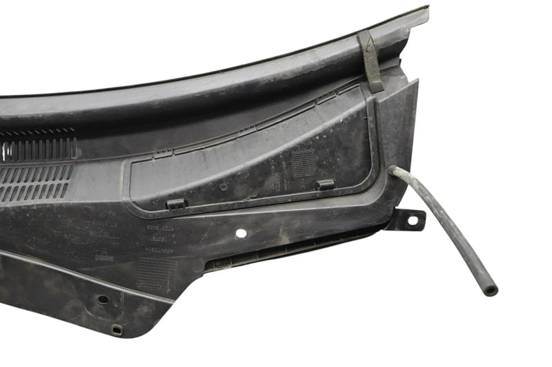 Load image into Gallery viewer, 14-20 Maserati Ghibli S Windshield Wiper Cowl Vent Grille Panel 670010468 Oem