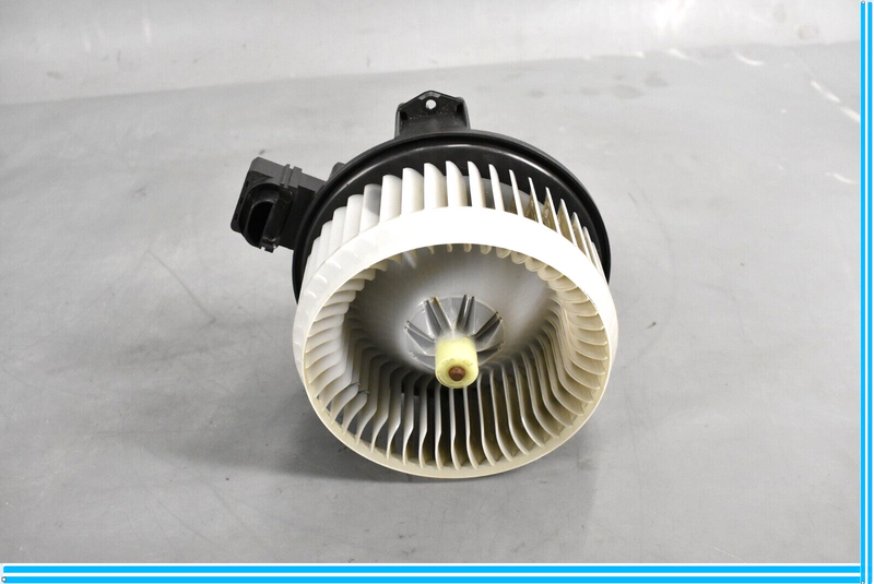 Load image into Gallery viewer, 10-15 Jaguar XJ XJL HVAC AC Air Conditioner Heater Blower Motor Oem