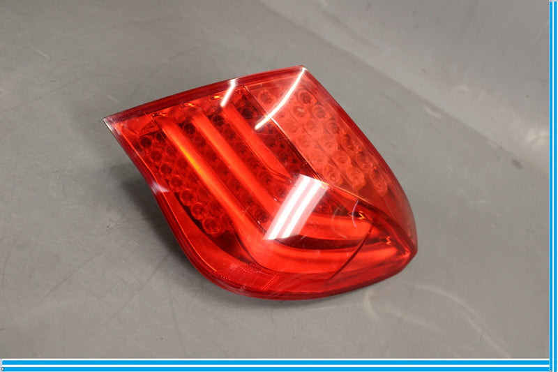 Load image into Gallery viewer, 09-12 BMW 750i 750Li Rear Right Passenger Side Outer Tail Light Taillight Oem