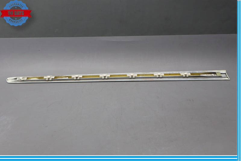 Load image into Gallery viewer, 06-12 Mercedes W164 ML500 GL550 Front Right Passenger Side Door Molding Trim Oem