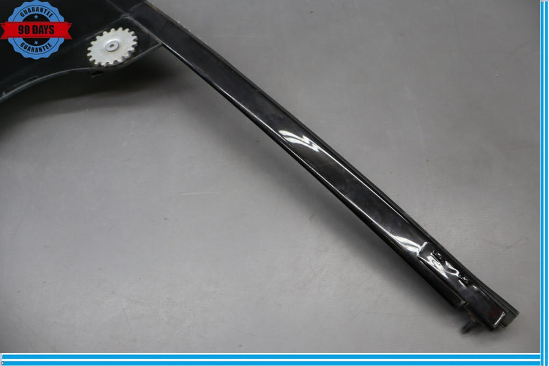 Load image into Gallery viewer, 10-17 BMW 535i GT xDrive Rear Right Passenger Side Quarter Window Glass Oem