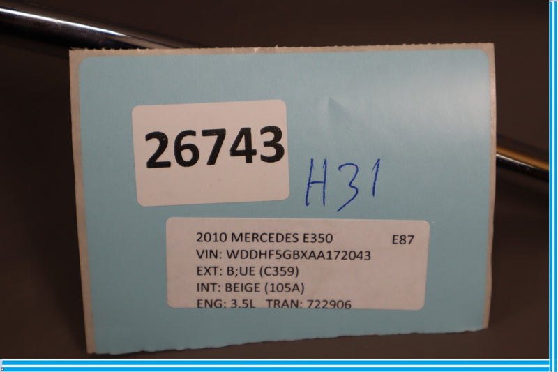 Load image into Gallery viewer, 10-16 Mercedes E350 E550 W212 Rear Center Seat Headrest Head Rest Oem