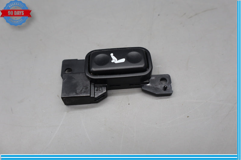 Load image into Gallery viewer, 01-06 Lexus LS430 XF30 Front Right Side Seat Lumbar Control Switch Oem