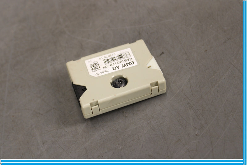 Load image into Gallery viewer, 09-15 BMW 750Li F01 F02 Antenna Aerial Suppression Filter Unit Oem