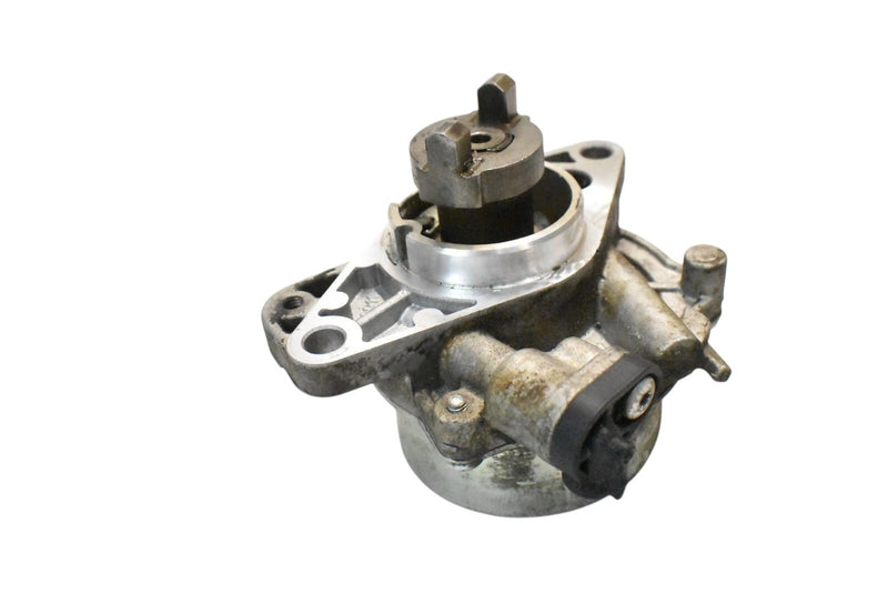 Load image into Gallery viewer, 14-20 Maserati Ghibli Quattroporte Engine Motor Vacuum Pump 291642 Oem