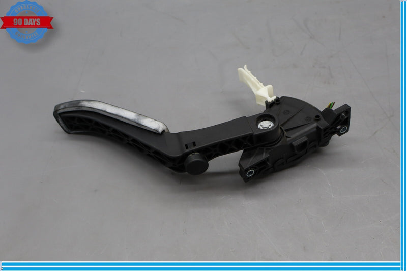 Load image into Gallery viewer, 11-18 Porsche Cayenne 958 Gas Pedal Accelerator Throttle Assembly Oem