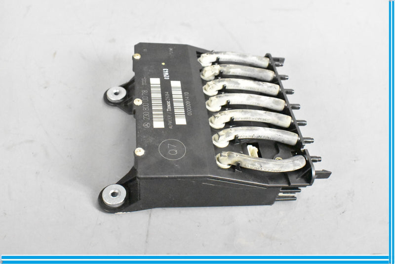 Load image into Gallery viewer, 00-09 Mercedes CL500 SL500 W215 R230 Front Right Seat Valve Control Block Oem