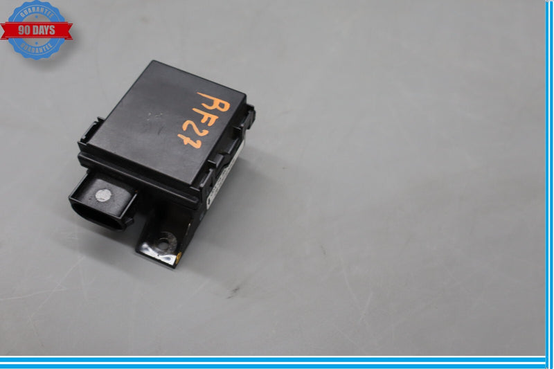 Load image into Gallery viewer, 03-06 Mercedes R230 SL500 SL55 Right Seat Belt Seatbelt Tension Sensor Oem