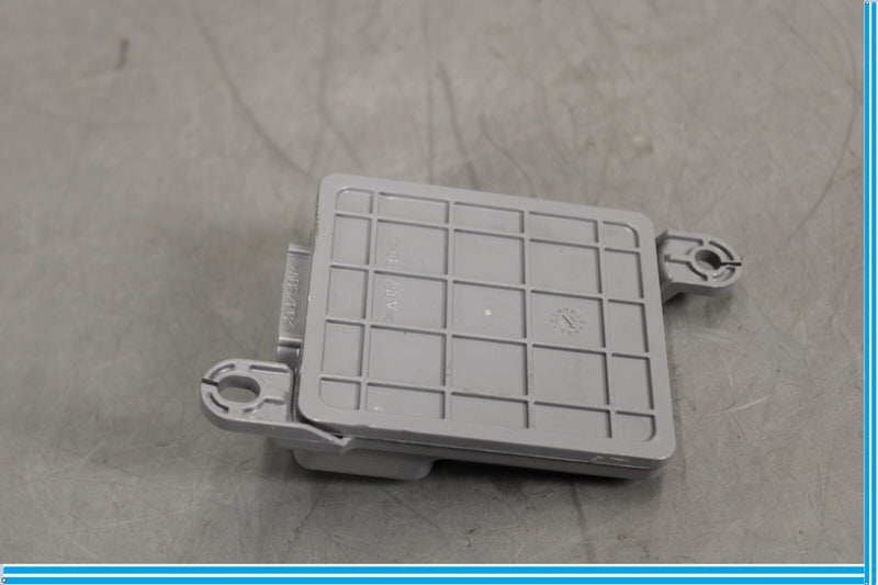 Load image into Gallery viewer, 11-17 Porsche Cayenne Front Right Passenger Seat Occupant Sensor Module Oem