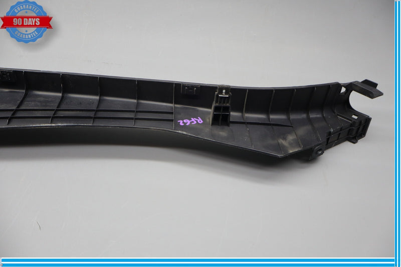 Load image into Gallery viewer, 09-14 Hyundai Genesis Rear Right Lock Pillar Trim Scuff Moulding Cover Oem