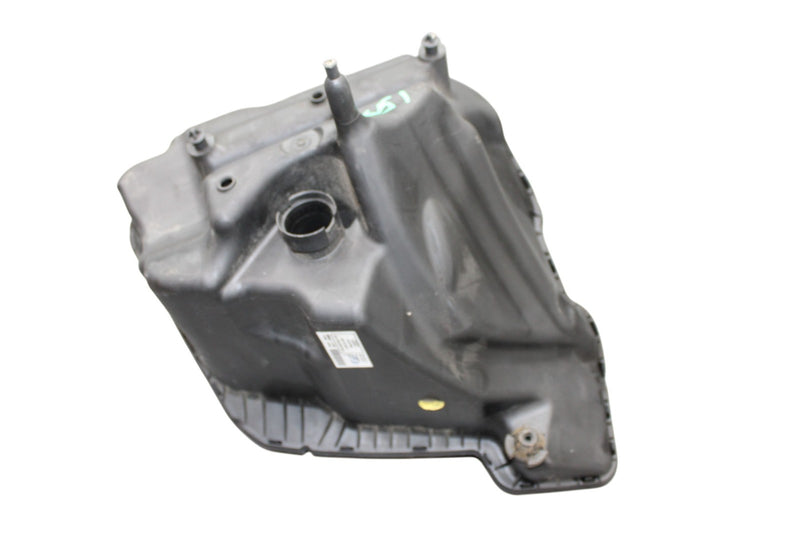 Load image into Gallery viewer, 12-18 Audi A6 A7 Quattro Engine Air Cleaner Intake Housing Filter Box Oem