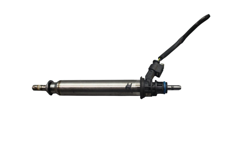 Load image into Gallery viewer, 15-18 Mercedes W205 C300 Engine Motor Fuel Injection A2780700687 Oem