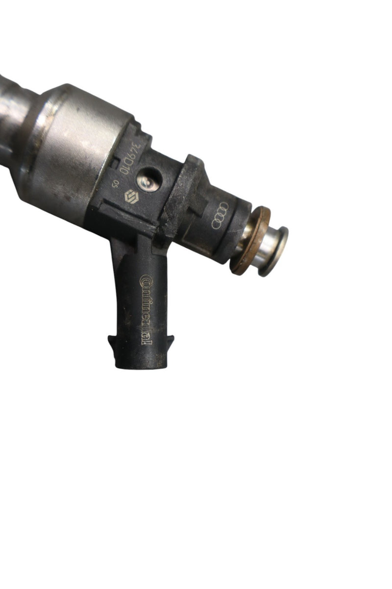 Load image into Gallery viewer, 09-17 Audi A4 A6 A7 Quattro Q5 S5 SQ5 Engine Fuel Injector 06E906036AL Oem