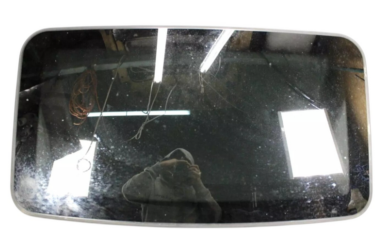 Load image into Gallery viewer, 06-13 Mercedes X164 GL350 ML550 R350 Sunroof Sun Roof Glass 2517800021 OEM