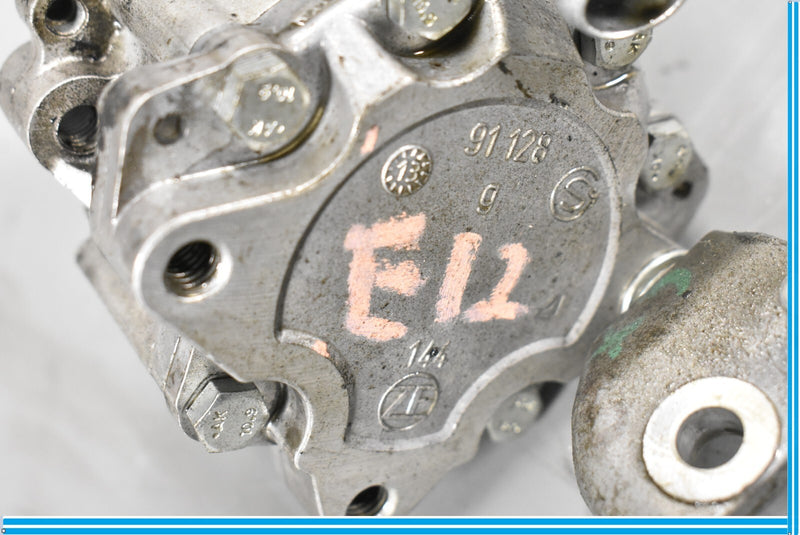 Load image into Gallery viewer, 10-15 Jaguar XJ XJL Power Steering Pump 8W833A674AB Oem