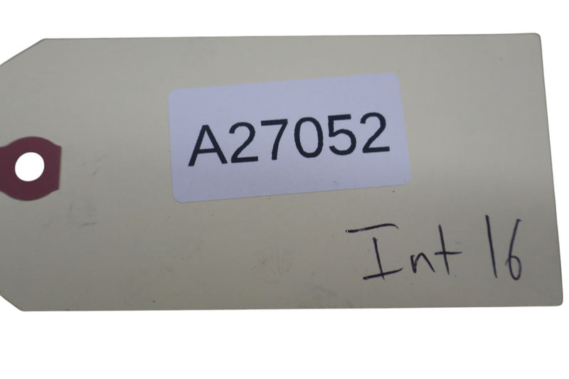 Load image into Gallery viewer, 09-15 BMW 750Li F04 F02 Right Side Air Intake Cleaner Filter Housing Box Oem