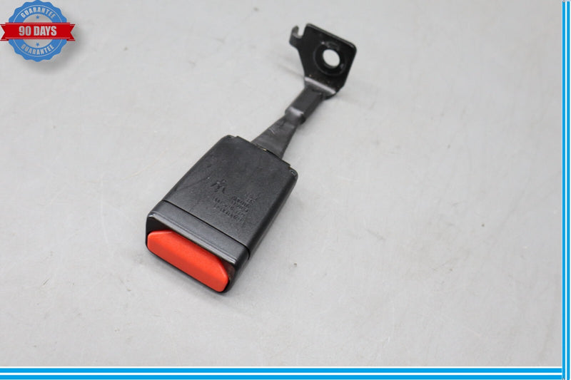 Load image into Gallery viewer, 14-20 Maserati Ghibli S Rear Left Driver Seat Belt Seatbelt Buckle Oem