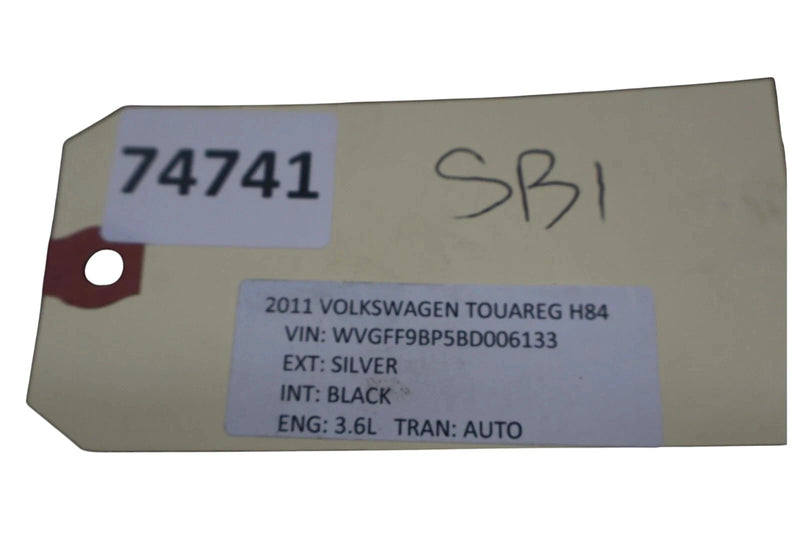 Load image into Gallery viewer, 11-17 Volkswagen VW Touareg Front Left/Right Side Seat Backrest Trim Cover OEM