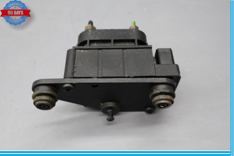 Load image into Gallery viewer, 10-19 Jaguar X351 XJ XJL Air Suspension Control Solenoid Valve AW933B486AA Oem