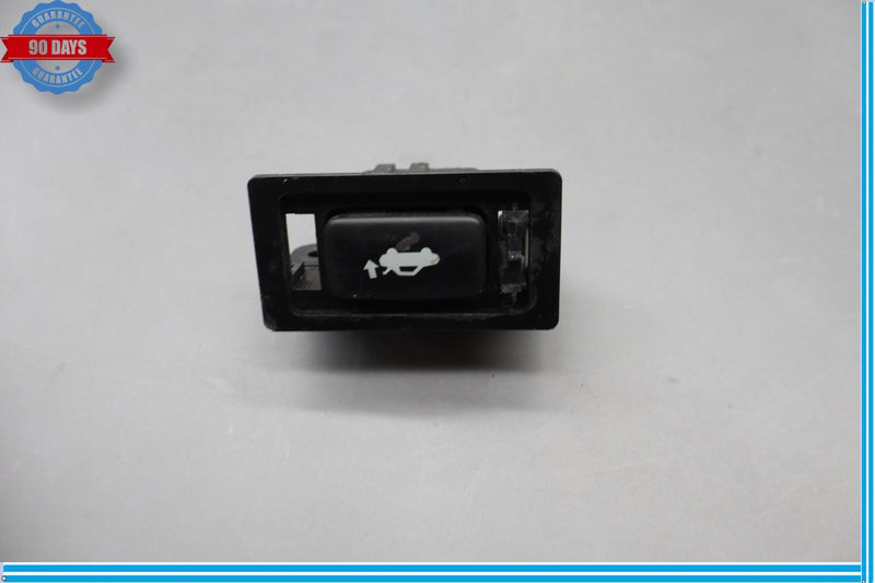 Load image into Gallery viewer, 07-17 Lexus LS460 Power Trunk Close Lid Control Switch Button 15C081 Oem