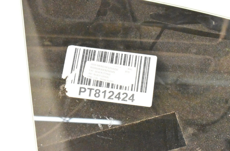 Load image into Gallery viewer, 14-18 Mercedes CLA250 Front Right Passenger Side Door Window Auto Glass Oem
