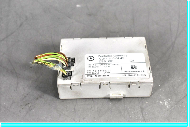 Load image into Gallery viewer, 06-11 Mercedes CLS550 CLS500 W219 Central Gateway Control Module Oem