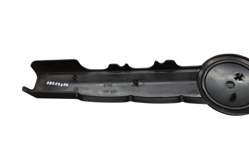 Load image into Gallery viewer, 11-17 Volkswagen VW Touareg Engine Cover Plastic Trim W/ VW Logo 7P6971797 Oem