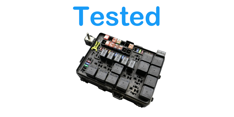 Load image into Gallery viewer, 14-17 Maserati Ghibli Engine Fuse Box Battery Relay Junction 670008650 Oem