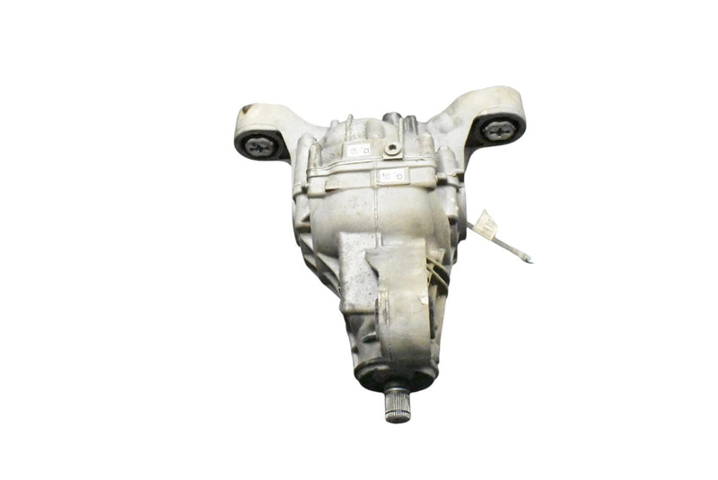 Load image into Gallery viewer, 11-18 Porsche Cayenne Rear Differential Axle Diff Carrier 95835001030 Oem