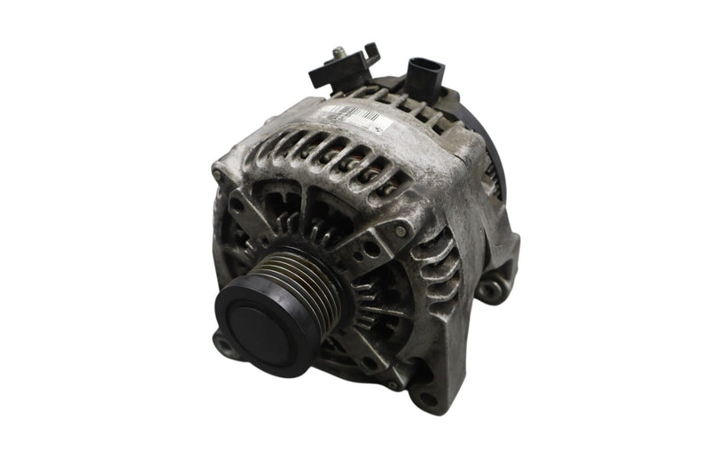 Load image into Gallery viewer, 12-18 BMW 320i 328i 428i F30 Engine Alternator Generator Assembly 14V 170A Oem