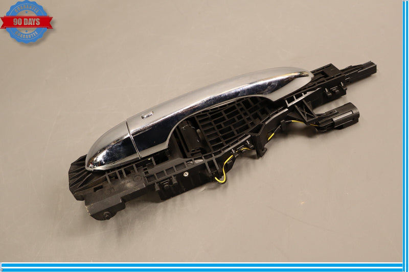 Load image into Gallery viewer, 14-21 Maserati Ghibli Front Right Passenger Side Exterior Door Handle Oem